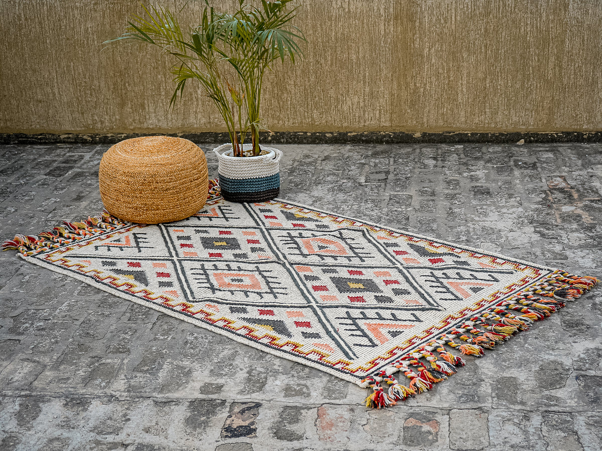 Handmade Wool Rug, buy Navajo Kilim Rug, Aztec Rug, Accent Rug, Outdoor Rug, Bedroom Rug, Indian Kilim Carpet Runner Rug,Wool Jute Kilim Rug.