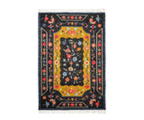 Wool rug pattern and color detail