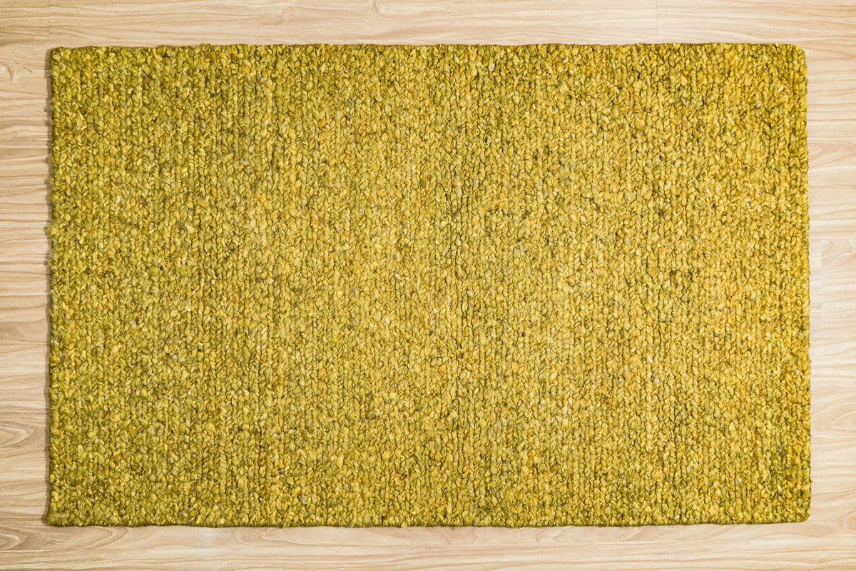 CUS24-26 GN wool rug