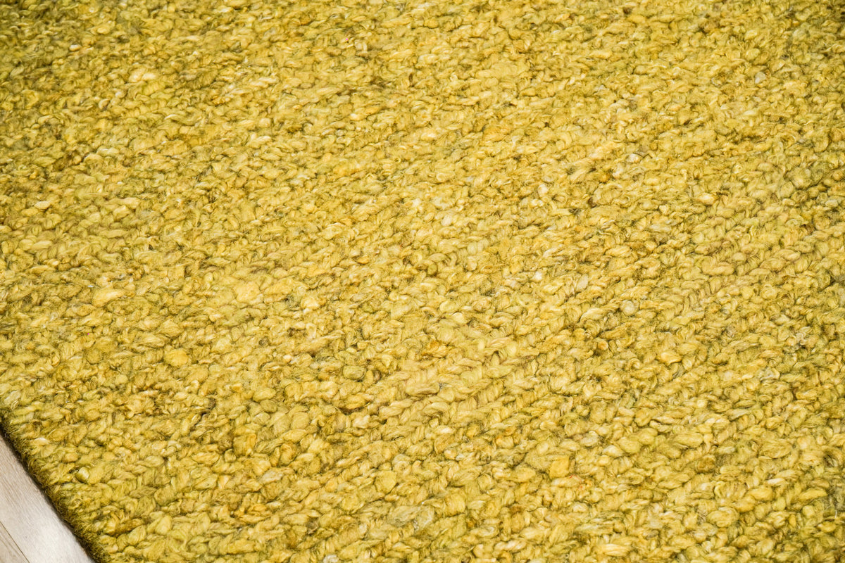 CUS24-26 GN wool rug