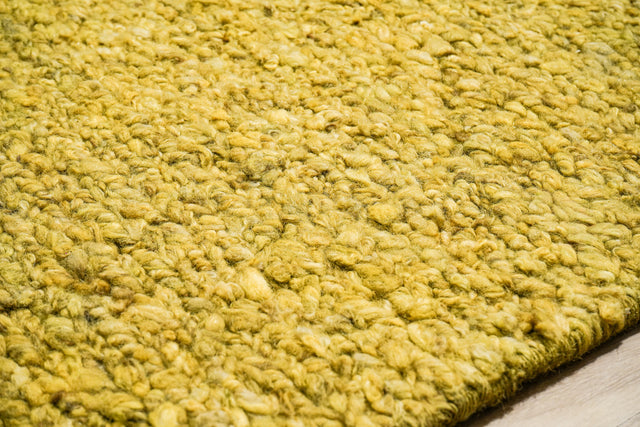 CUS24-26 GN wool rug
