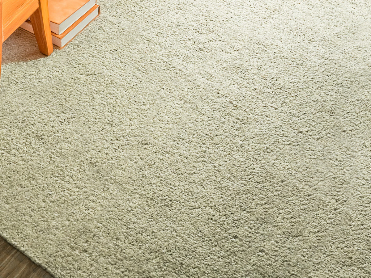 CUS24-26 BG wool rug