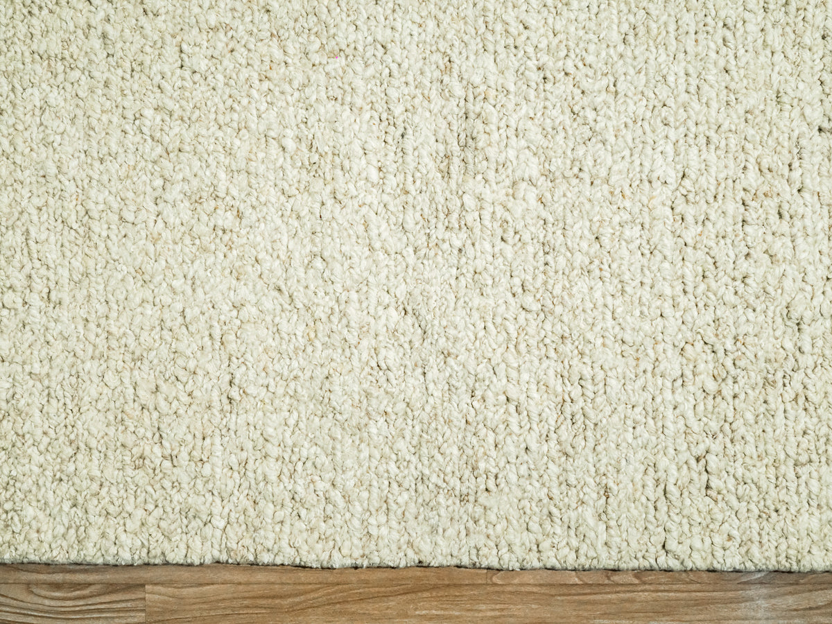 CUS24-26 BG wool rug