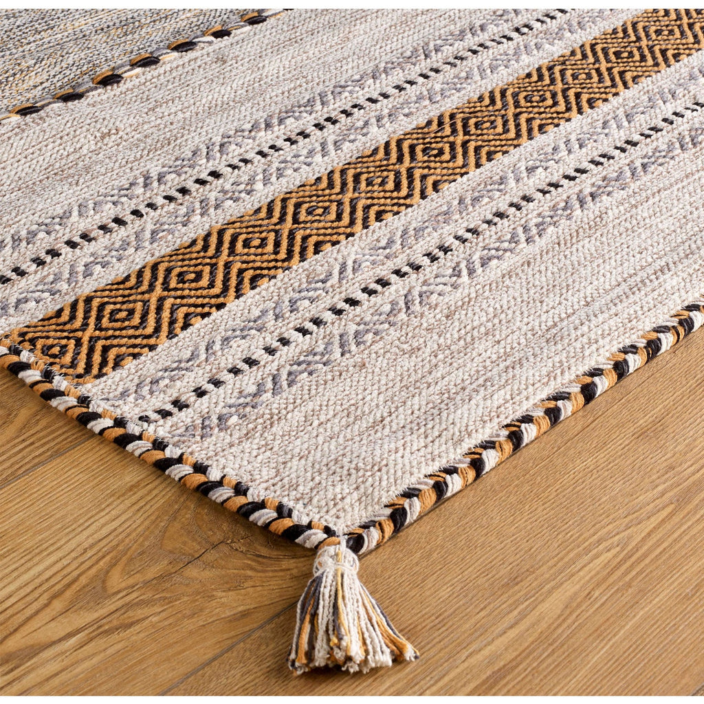 Ivory moroccan Flatweave Indian Kilim rug, Moroccan decor, Bohemian, Ethnic