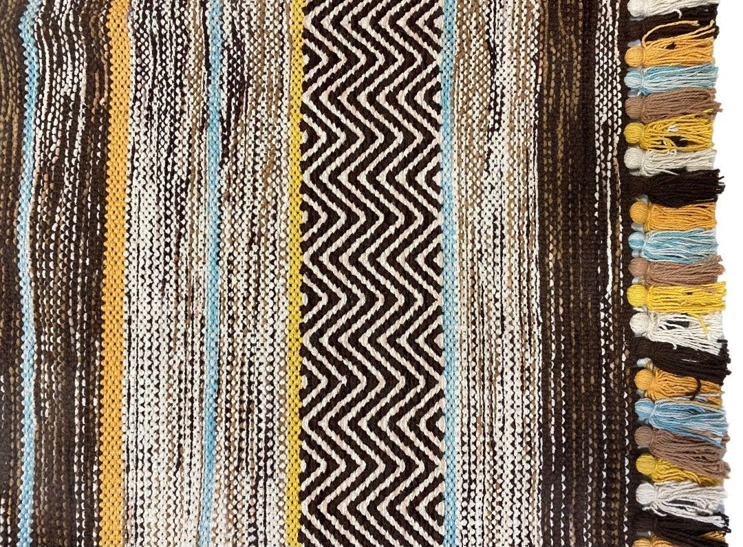 Kilim rug in home decor setting