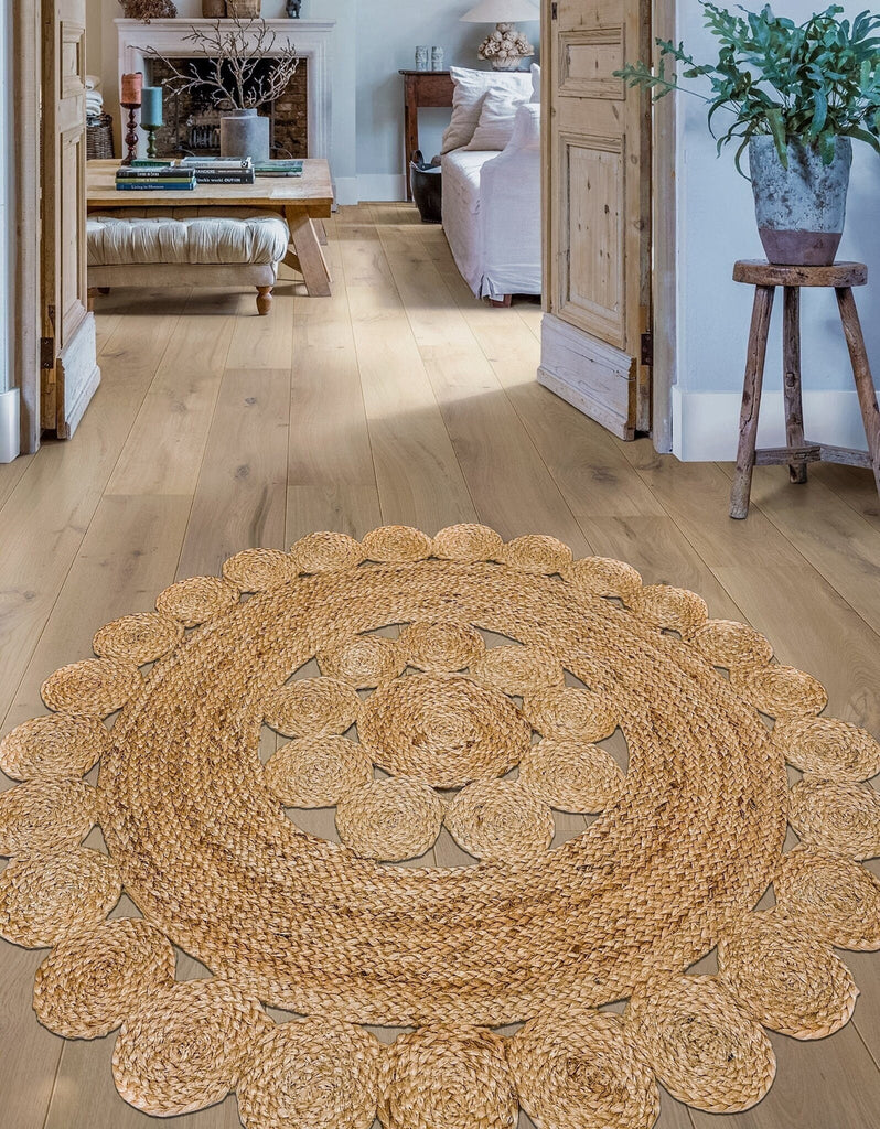 Handcrafted Round Jute Mat with Elegant Medallion Design - Sustainable Home Decor