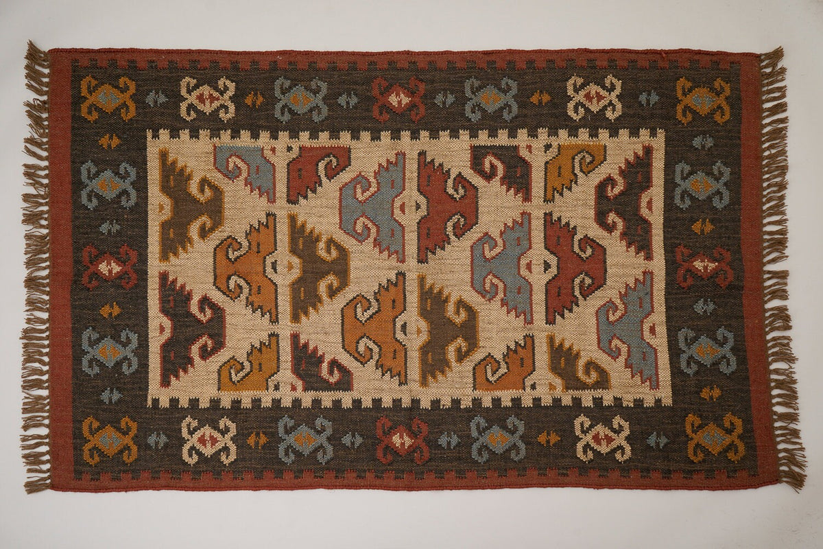 Wool jute kilim rug corner detail