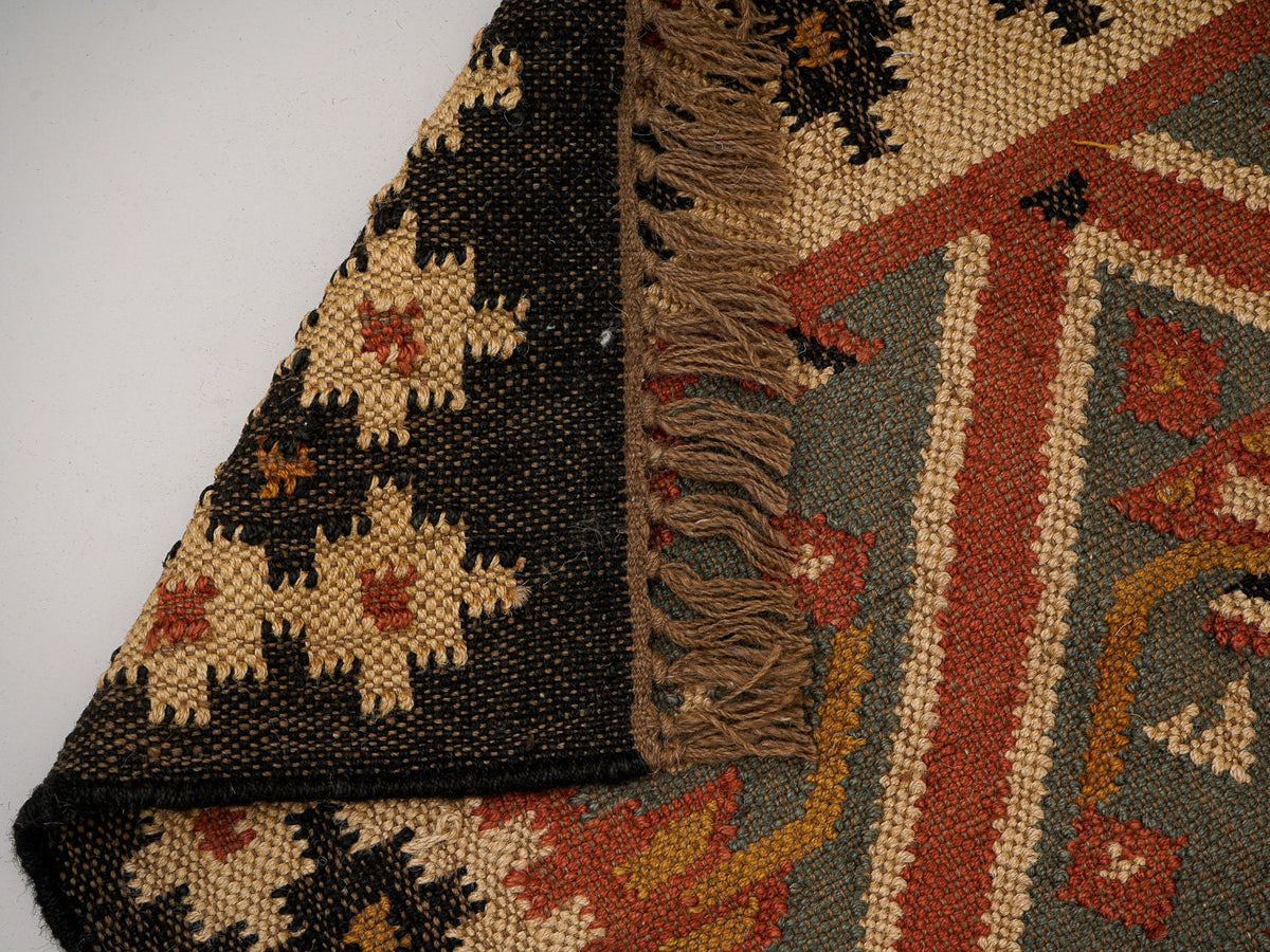 Texture close-up of wool jute kilim weave