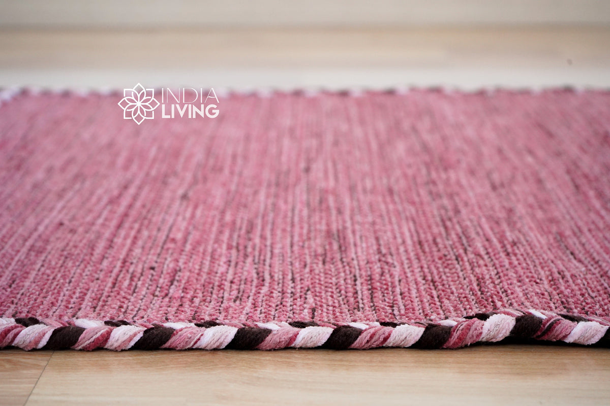 Pink kilim rug colour detail