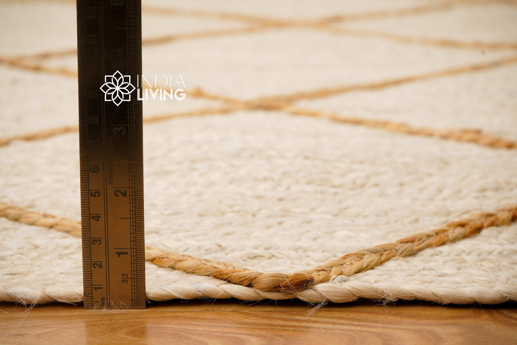 White Jute Rug with Natural Jute Braided Rope | Abstract design | Sustainable | Suitable for Bedroom, Living room, Entryway