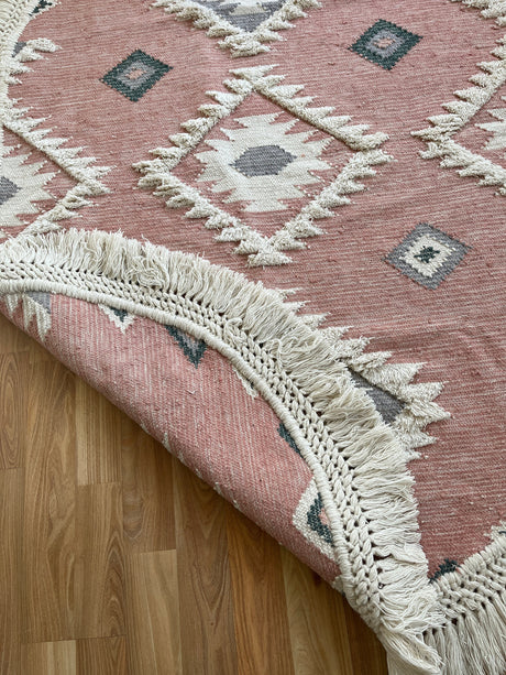 Pink Bohemian Oval Wool Shaggy Rug , Oval rug for Living room -Handcrafted Moroccan decor rug, Custom made