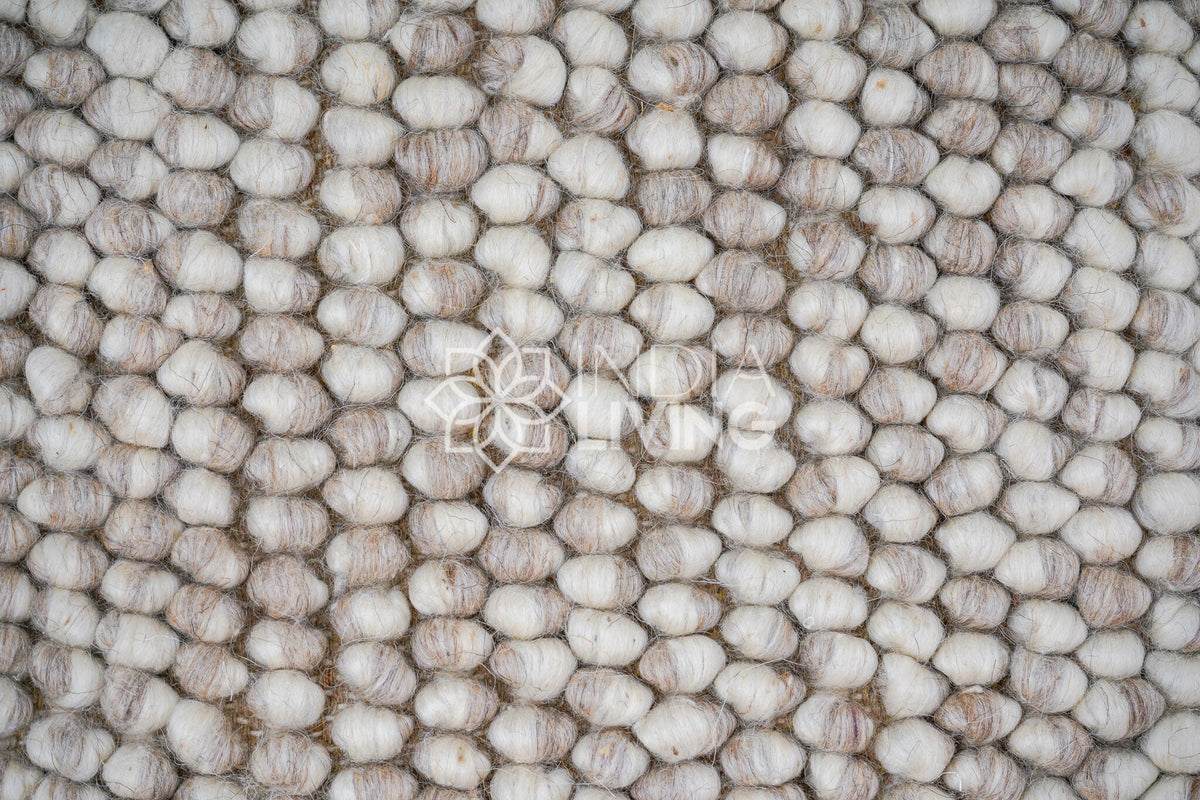 Beige rug corner edge detail