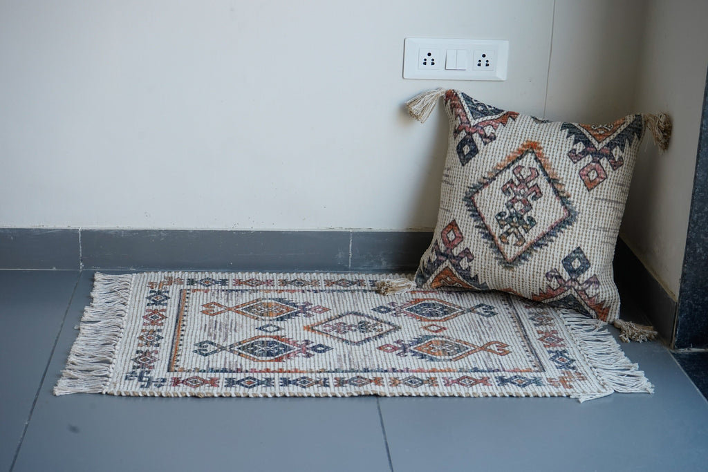 Bohemian ivory Jute Rug, White Bedroom rug 4x6, 2x3 Entryway small rug, Diwali Decor rug, Front porch rug, accent rug