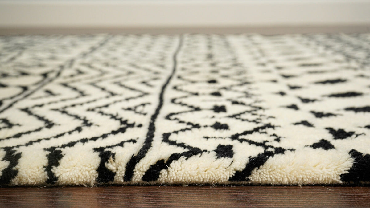 Ivory Moroccan wool rug texture close-up