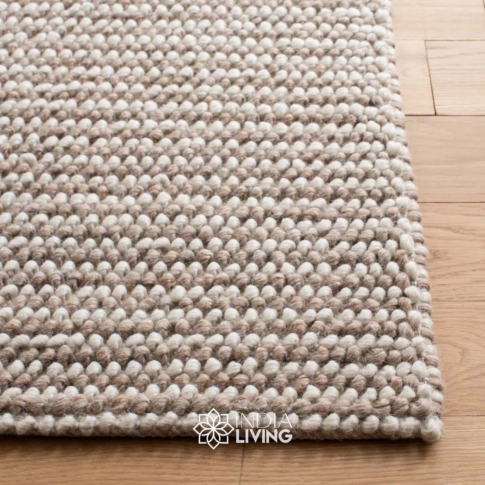 Close-up of chunky wool loop texture