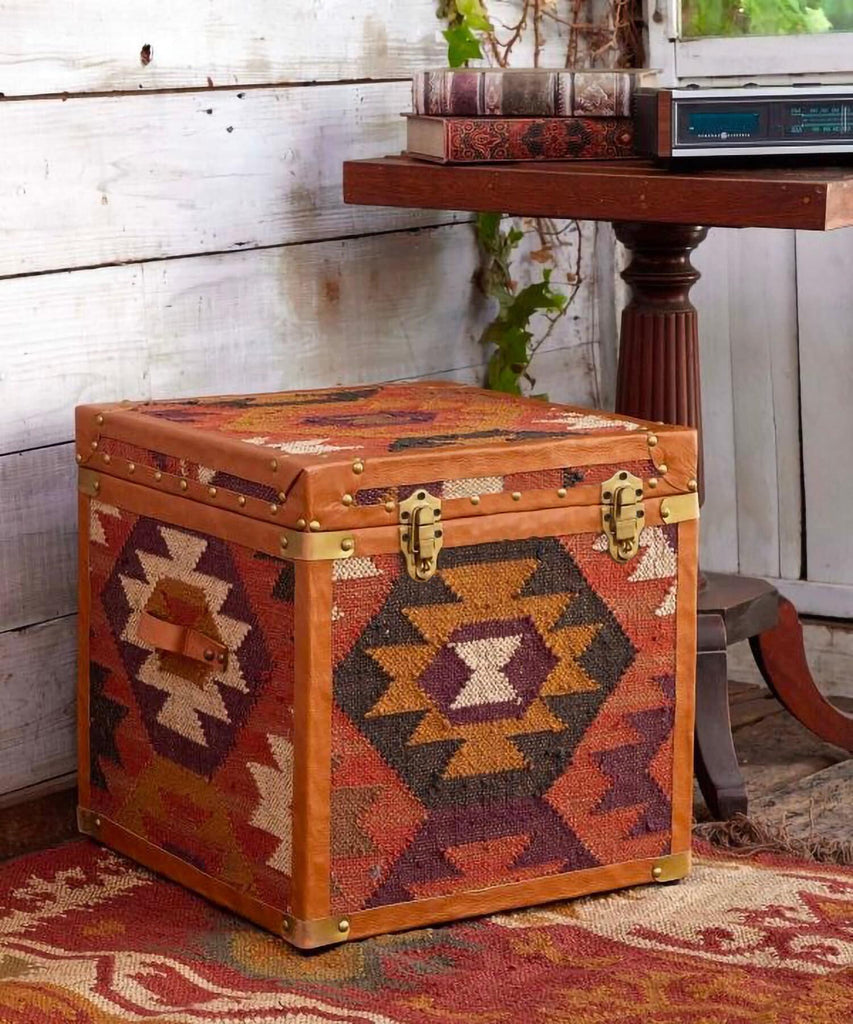 Navajo Kilim Storage Trunk Box with Lid, Treasure chest box, Rustic room decor