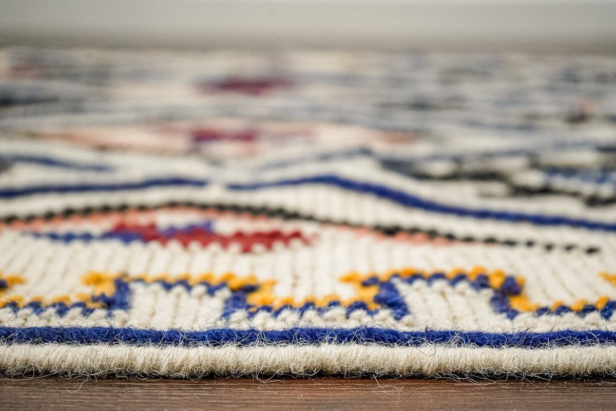 Moroccan kilim rug size scale reference