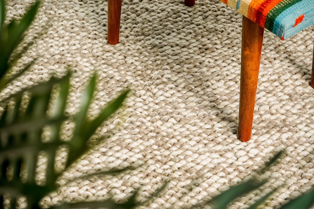 Handwoven Scandinavian Style Chunky Cashew Looped Taupe Wool Rug, Cozy Felted wool Beige Carpet, Customization available