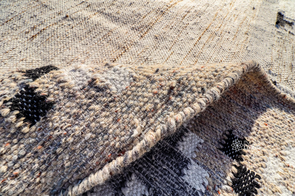 Handwoven Tribal Style Beige Indoor Outdoor Oval Kilim Rug, Boho outdoor Patio decor oval rug, Sustainable decor, Custom made