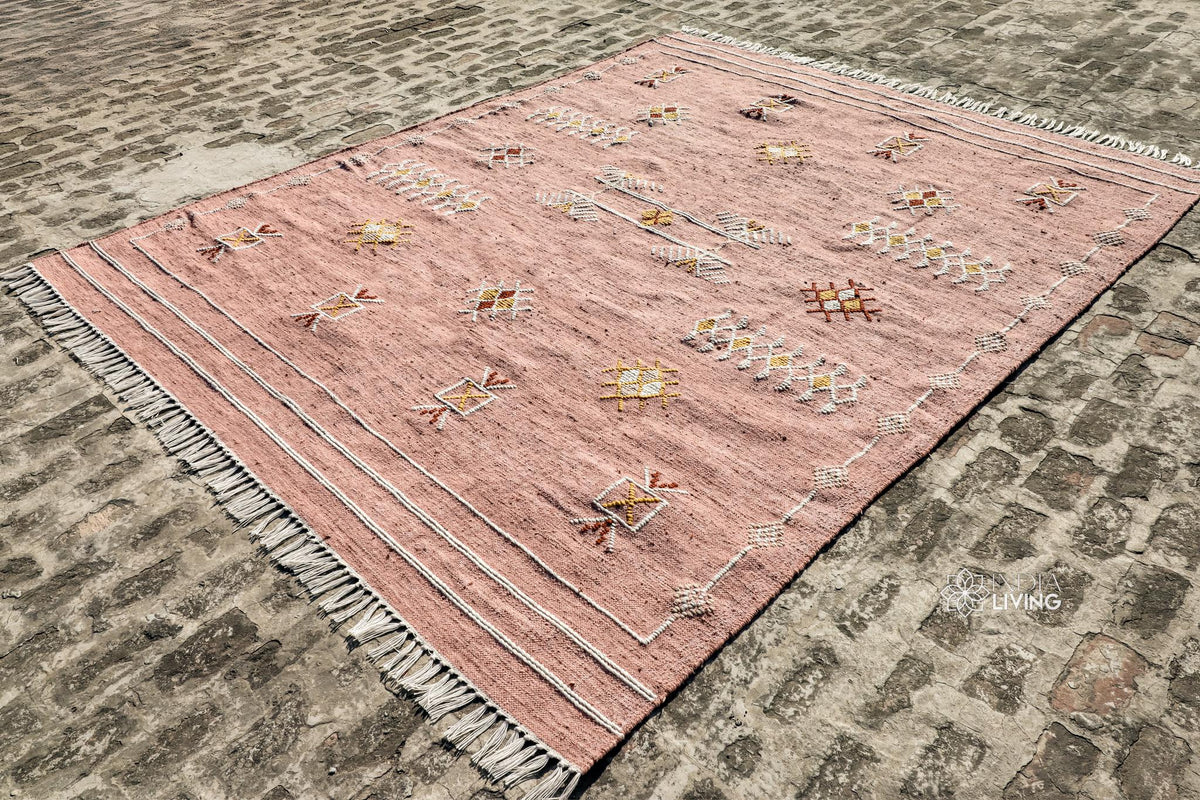 Pink kilim rug weave close-up