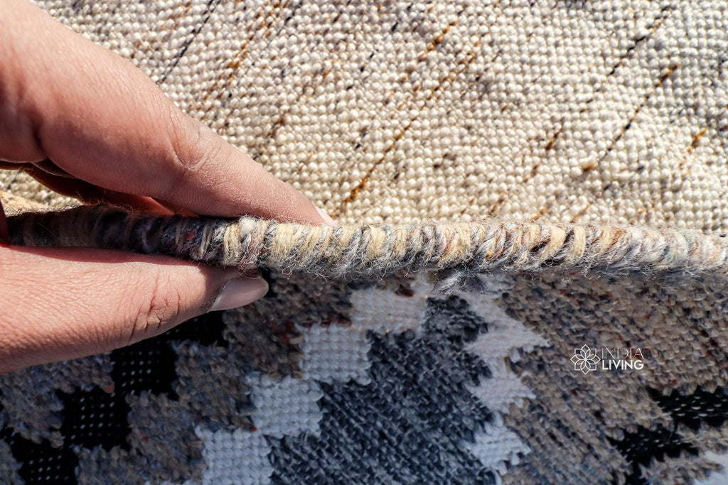 Handwoven Tribal Style Beige Indoor Outdoor Oval Kilim Rug, Boho outdoor Patio decor oval rug, Sustainable decor, Custom made