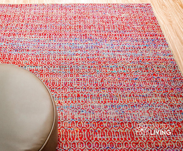 Multi blend red wool rug, flat lay view