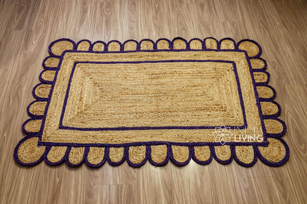 Purple jute runner edge close-up highlighting scallop stitching