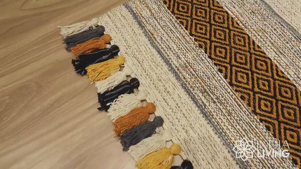 Indian Ivory Kilim Rug, Handmade Rug, Bohemian Decor rug, Flat weave , Vintage Antique rug, Moroccan Concept, Living Room rug,Bedroom rug